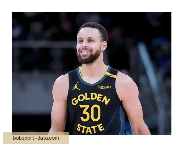 库里称赞文班天赋异禀比赛态度充满感染力震撼人心