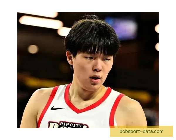 开拓者伤病潮来袭或考虑召回杨瀚森斯普利特表示这是一个可行选择